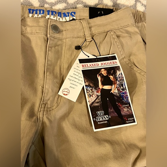 VIP Jeans Relaxed Joggers Essentials Khaki Relaxed Size 9/10 Stretch Cargos NWT - Picture 4 of 15